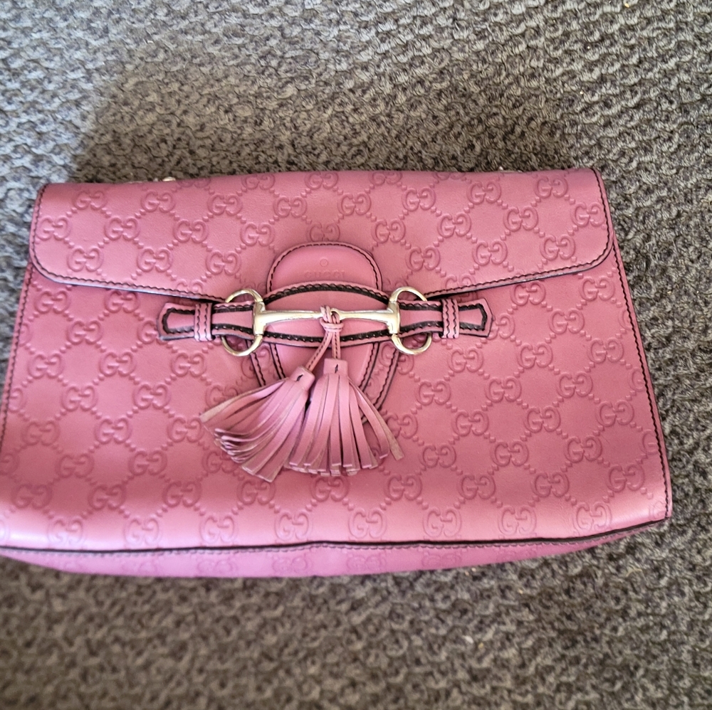 FIRM NO OFFERS SALE ONLY NO TRADE Gucci Pink Tassel Emily Medium Size